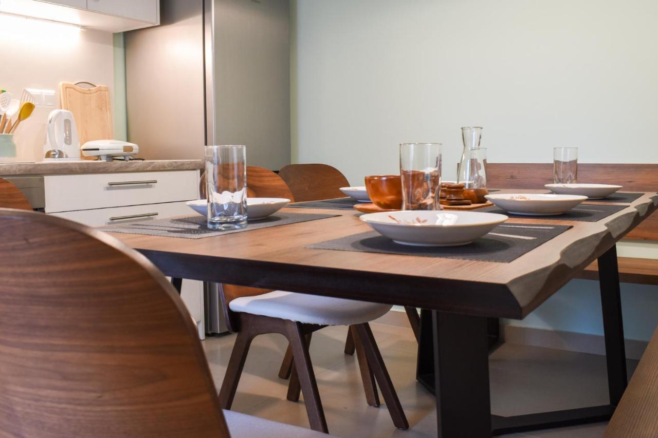 Apartament Upscale Modern Escape In The Historic Center Kalamata Zewnętrze zdjęcie